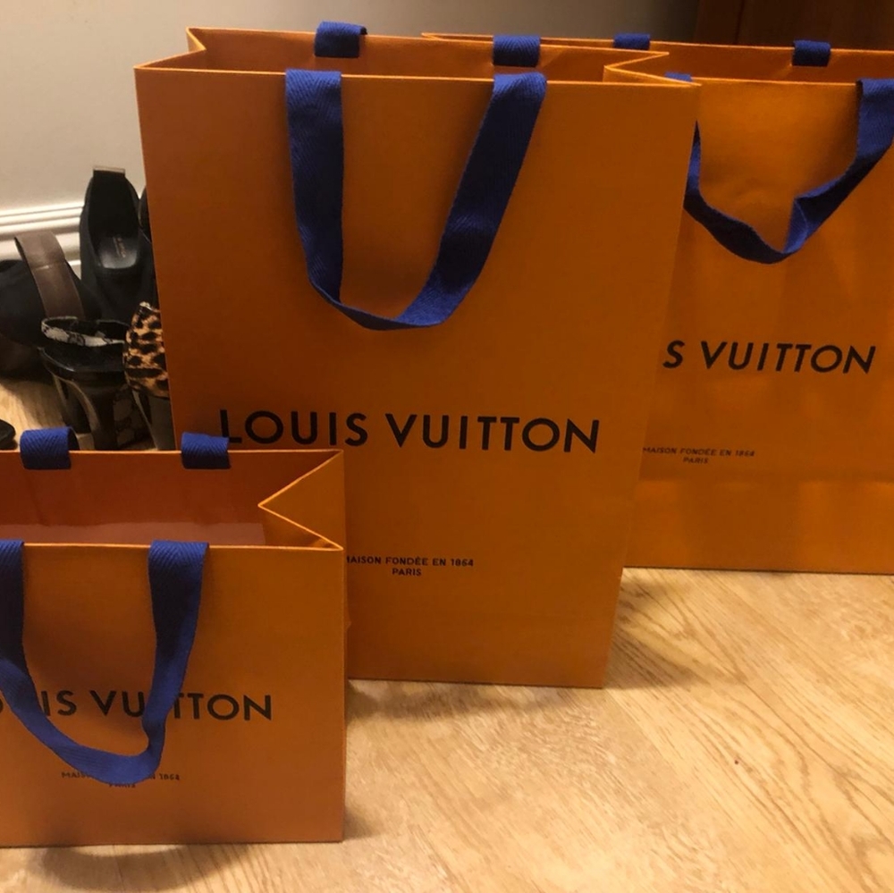 Authentic Louis Vuitton paperbag